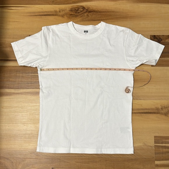 Men’s Uniqlo U t-shirt - white - Picture 3 of 8